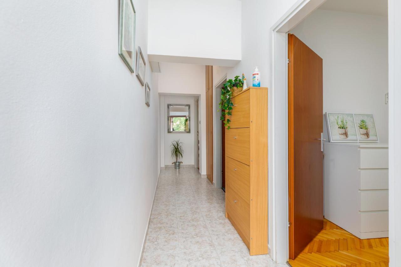 Apartment Tesic Close To The Sea With Shared 4Xbicycles Fažana Zewnętrze zdjęcie