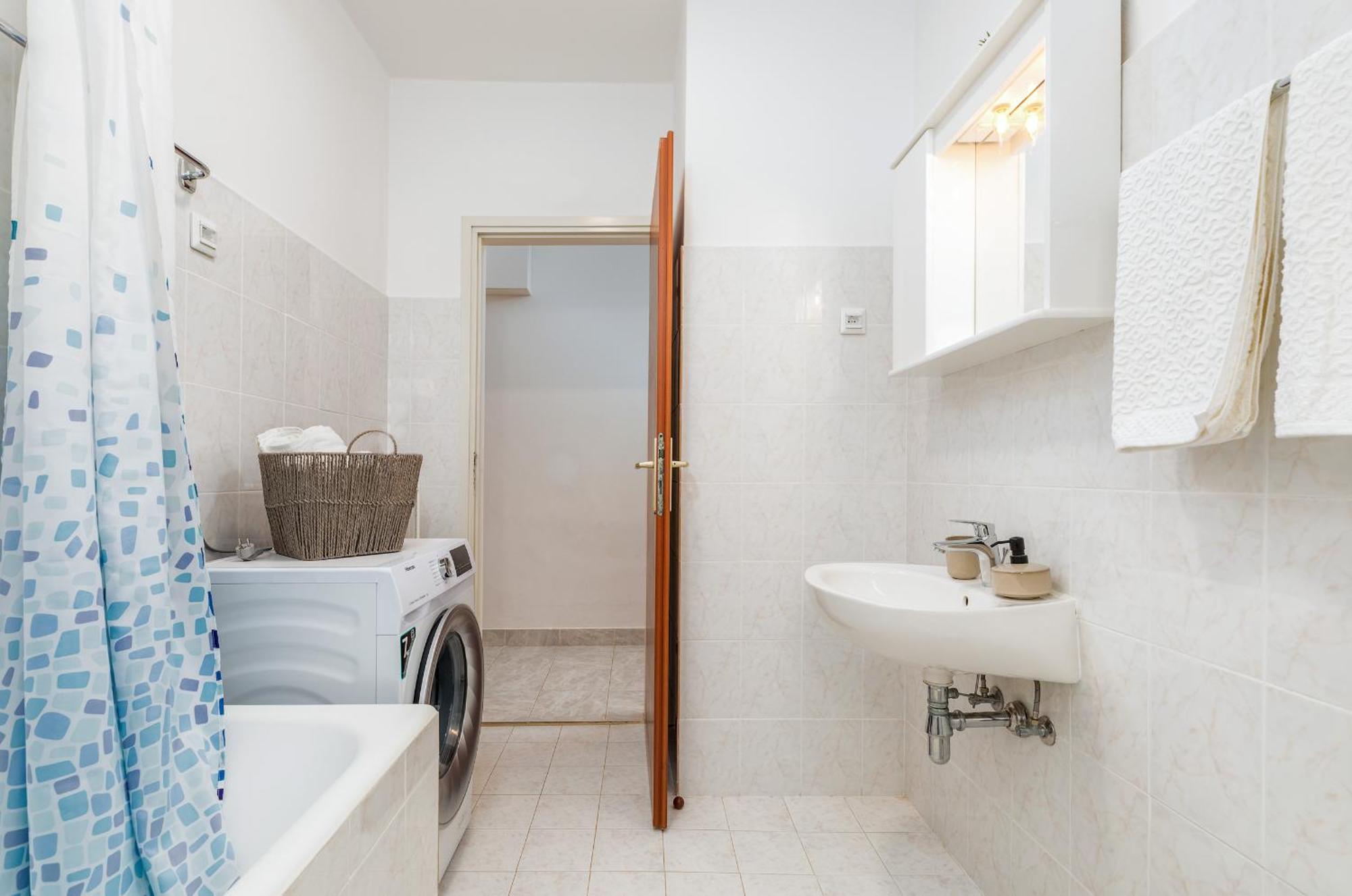 Apartment Tesic Close To The Sea With Shared 4Xbicycles Fažana Zewnętrze zdjęcie